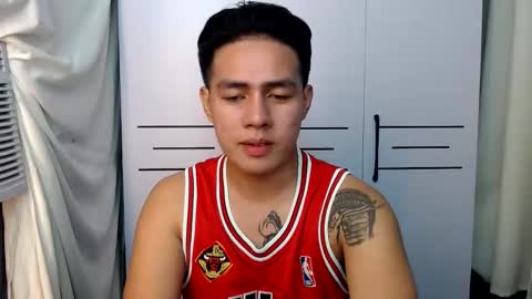 HI I AM JAMESPLEASE LET ME DO SOME HOT SHOWS FOR YOU HERE FOR MY  SCHOOL AND FOR MY FAMILY online show from October 2025 06:45:02 AM