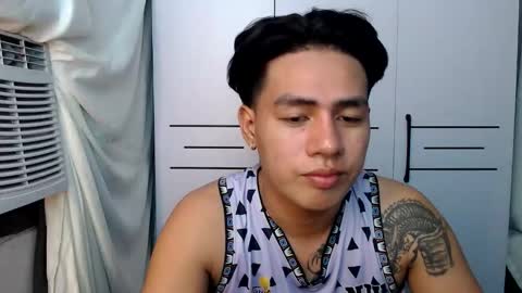 HI I AM JAMESPLEASE LET ME DO SOME HOT SHOWS FOR YOU HERE FOR MY  SCHOOL AND FOR MY FAMILY online show from October 2025 04:35:01 AM