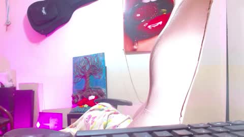 sexmilkdirty online show from March 2025 03:11:02 AM