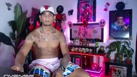 Aharon  ravelo online show from July 2026 05:02:02 AM