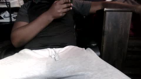 Snapshot of sexplug09 chatting on October 2025 12:08:02 AM sexplug09 online show from October 2025 12:08:02 AM