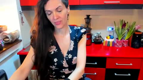 sexqueen1111 online show from February 2025 10:25:01 PM