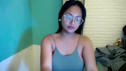 sexuallyattractive_mae online show from July 2026 06:03:01 PM