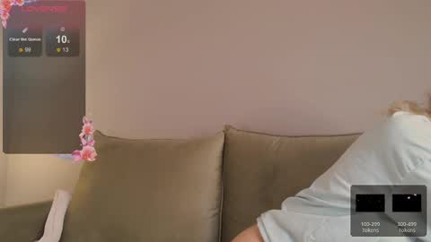 Snapshot of sexuallycorrect chatting on February 2025 02:40:01 PM Ray New video in bio online show from February 2025 02:40:01 PM