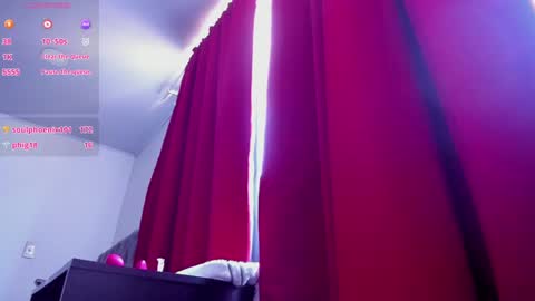 Snapshot of sexx_hunters chatting on January 2025 04:55:02 PM Jax and Lu online show from January 2025 04:55:02 PM