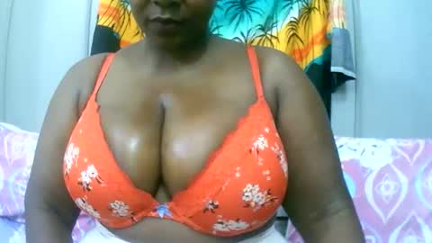 sexxi_ebony online show from January 2026 04:15:01 AM
