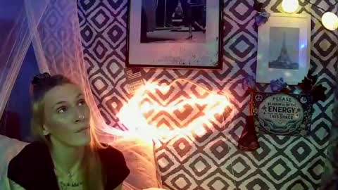 Leeah CloudZzz online show from October 2025 07:31:02 AM