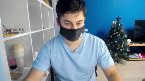 Tommy online show from January 2025 07:42:01 PM