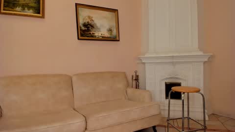 Hannah Monica Annie Andrea Eva Lina online show from December 2025 08:34:01 AM