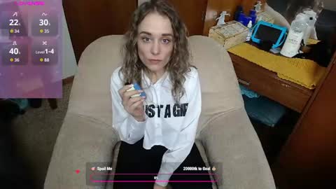 sexxxycrystali online show from June 2026 04:19:02 PM