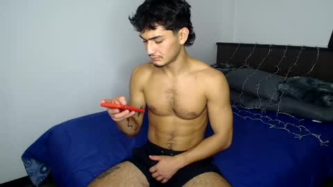 Snapshot of sexxxyjuan99 chatting on April 2026 03:53:02 AM JUAN online show from April 2026 03:53:02 AM