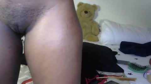 Snapshot of sexxy_goddes chatting on October 2025 09:28:01 AM skylar online show from October 2025 09:28:01 AM