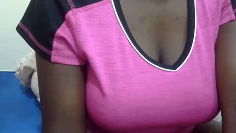 Snapshot of sexxy_maya1 chatting on October 2025 09:52:02 AM sexxy_maya1 online show from October 2025 09:52:02 AM