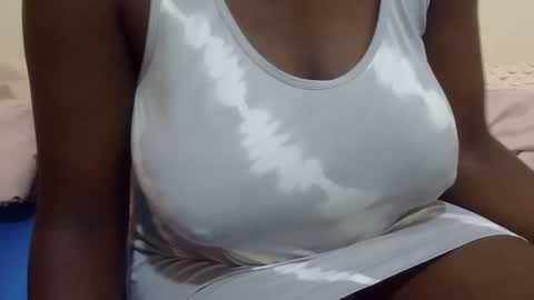 Snapshot of sexxy_maya1 chatting on December 2025 07:14:02 AM sexxy_maya1 online show from December 2025 07:14:02 AM