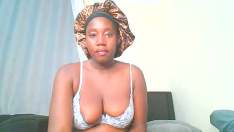 Sweet doll  online show from June 2026 02:03:02 AM