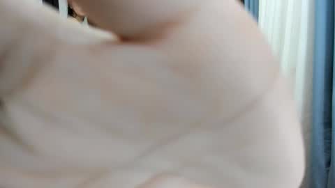 Snapshot of sexxyasian_selle4uxxx chatting on October 2025 04:30:02 PM sexxyasian_selle4uxxx online show from October 2025 04:30:02 PM