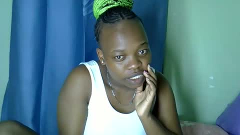 Snapshot of sexxybuttie chatting on October 2025 07:00:01 PM African Queen online show from October 2025 07:00:01 PM
