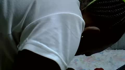 Snapshot of sexxybuttie chatting on October 2025 06:20:02 PM African Queen online show from October 2025 06:20:02 PM