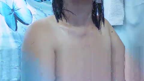 Snapshot of sexxyicee69 chatting on February 2025 03:52:02 AM misslovely j online show from February 2025 03:52:02 AM