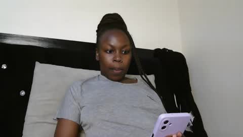 ivy online show from November 2025 11:31:01 AM