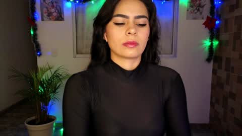 Snapshot of sexxylady__ chatting on December 2024 02:16:01 PM Angie online show from December 2024 02:16:01 PM