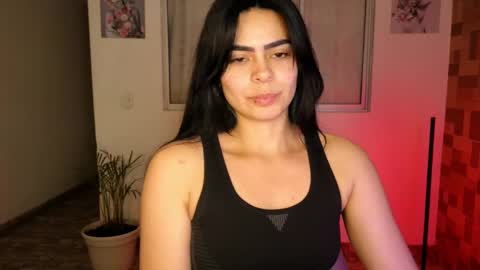 Snapshot of sexxylady__ chatting on March 2025 02:32:01 AM Angie online show from March 2025 02:32:01 AM