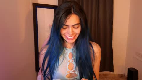 Snapshot of sexxylady__ chatting on October 2025 11:24:02 PM Angie online show from October 2025 11:24:02 PM