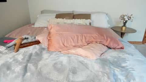 Snapshot of sexxylaurab chatting on February 2025 06:32:02 PM Sexxy Laura online show from February 2025 06:32:02 PM