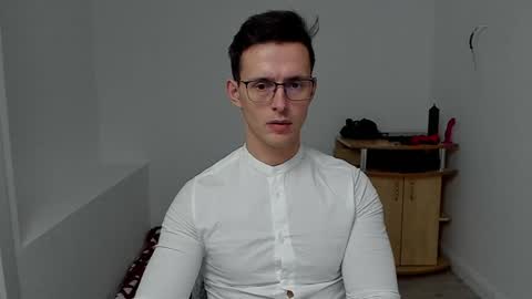 Snapshot of sexxymuscles4u chatting on December 2024 01:06:01 PM Sexxymuscles4U online show from December 2024 01:06:01 PM