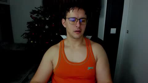 Sexxymuscles4U online show from January 2026 09:45:02 AM