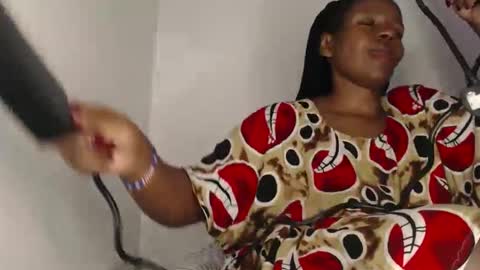 Snapshot of sexxywider_ebony chatting on May 2026 06:47:01 PM sexxywide ebony online show from May 2026 06:47:01 PM