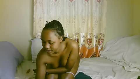 Snapshot of sexy_ariana_2 chatting on February 2025 10:37:02 AM Ariana online show from February 2025 10:37:02 AM