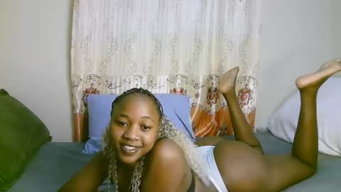 Snapshot of sexy_ariana_2 chatting on March 2025 04:14:01 PM Ariana online show from March 2025 04:14:01 PM