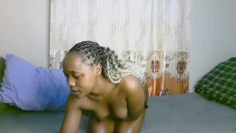 Snapshot of sexy_ariana_2 chatting on March 2025 06:41:01 AM Ariana online show from March 2025 06:41:01 AM