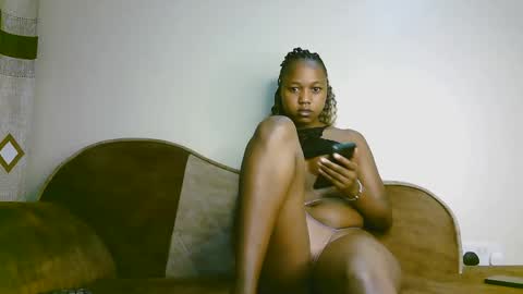 Snapshot of sexy_ariana_2 chatting on March 2025 06:21:02 AM Ariana online show from March 2025 06:21:02 AM