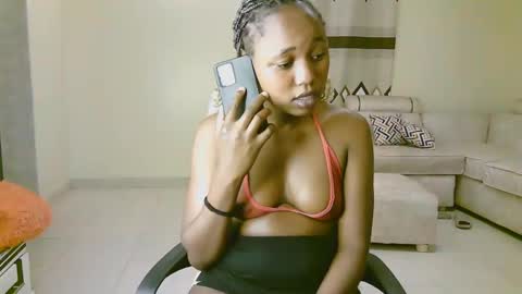 Snapshot of sexy_ariana_2 chatting on March 2025 07:06:01 PM Ariana online show from March 2025 07:06:01 PM