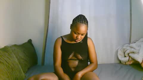 Snapshot of sexy_ariana_2 chatting on October 2025 12:15:01 PM Ariana online show from October 2025 12:15:01 PM