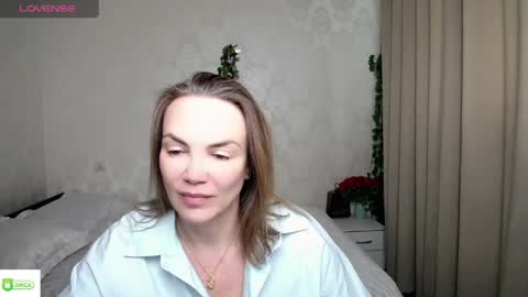 sexy_baby_cute online show from May 2026 09:25:01 AM