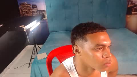 sexy_bigcock01 online show from February 2025 12:05:02 PM