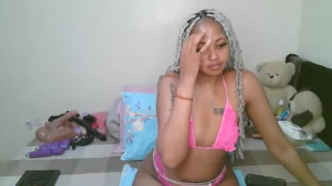 sexy_bluegirl online show from May 2026 06:51:02 AM