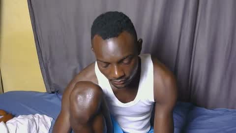 Snapshot of sexy_buddyz55 chatting on June 2026 05:52:02 AM Suudi online show from June 2026 05:52:02 AM
