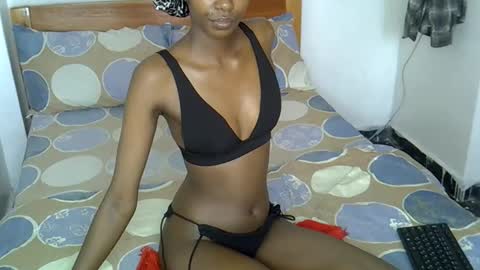 sexy_charliee online show from February 2026 02:22:02 PM