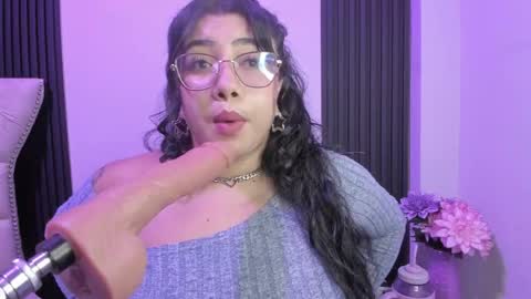  C R I S T A L  online show from May 2026 08:03:02 PM