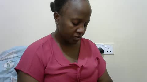 Sweet Dee online show from June 2026 05:43:02 AM