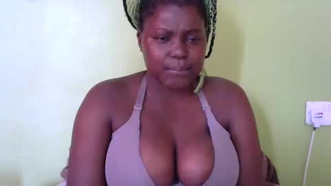 sexy_divana online show from January 2025 11:00:01 AM