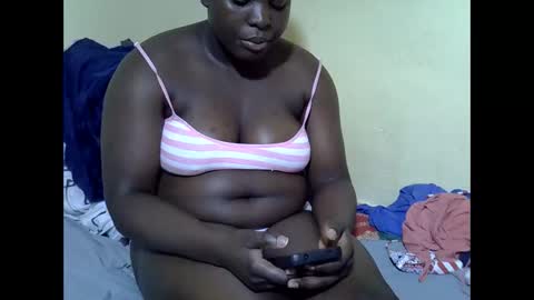 Snapshot of sexy_ebony20 chatting on September 2025 12:31:02 PM ebony online show from September 2025 12:31:02 PM