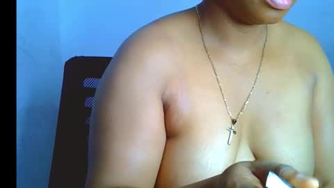 Clara online show from December 2025 05:42:02 PM