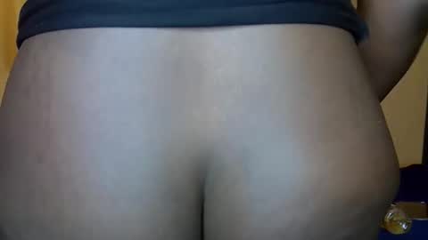 Snapshot of sexy_esther92 chatting on March 2026 07:33:02 AM sexy_esther92 online show from March 2026 07:33:02 AM