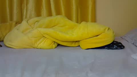 sexy_esther92 online show from May 2026 06:03:01 PM