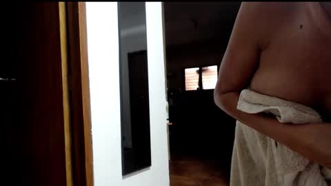 Snapshot of sexy_ginuin_couple chatting on March 2026 04:01:02 AM Sexy Ginuin Couple online show from March 2026 04:01:02 AM